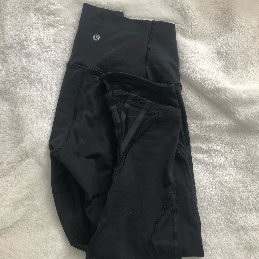 LULULEMON cropped leggings